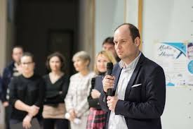 Libertății, nr.12, sector 5, bucharest, romania. Cine Este Robert Eugen Szep Secretarul De Stat Numit La Ministerul Mediului Apelor Si PÄƒdurilor