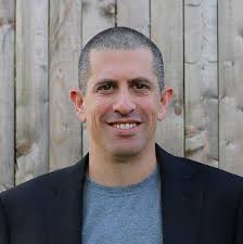 Amazon.com: The AI Advantage: Thriving Within Civilization's Next Big  Disruption eBook : Seversen, Erik, Almay, Heikki, Baker, Nicholas,  Choudhary, Sarah, Hermoni, Ofer, James, Lydia, Natili, Giorgio, Oosthuizen,  Izak, Sinisi, Linda, Uzun, Ersin,