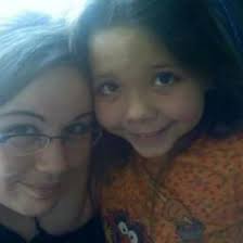 Layla Douglas (karkarkittykitt)