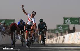 In der gesamtwertung blieb alles beim alten. Saudi Tour 1 Nur Costa Kann Den Starken Haussler Noch Abfangen