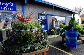 Henry S Garden Center Port Townsend Wa Garden Center Garden Store Displays