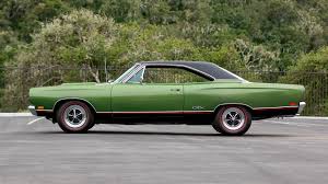 Arrow straight body with glass finish paint. 1969 Plymouth Gtx F62 Monterey 2019