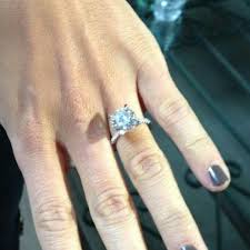 Brantly Gilbert S Engagement Ring To His Girlfriend Jana Kramer Jana Kramer Gorgeous Wedding Rings Beautiful Diamond Rings