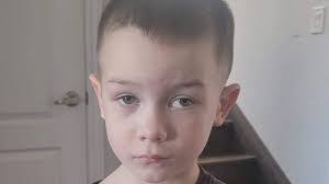 Rachel Mullett's Instagram, Twitter & Facebook