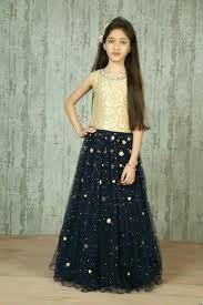 Pin By Sunita On Pakistani Kids Party Wear Girls Formal Dresses Pakistani Formal Dresses Kids Designer Dresses
