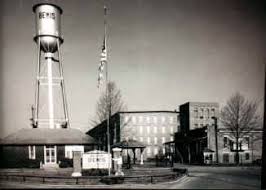 Welcome To Bemis Coming Into Bemis From Bemis Lane Bemis Tennessee Travel Company Town