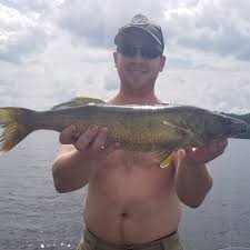 Abundant cover and structure grow plenty of bluegill, r. Lake Rosseau Walleye 4lb 11oz Fishingontario