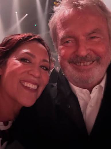 ARIA HALL of FAME awards ! Great night in Sydney. Four women i have idolised for decades were honoured . JENNY MORRIS , KATE CEBERANO , and VIKA and LINDA BULL. Jenny