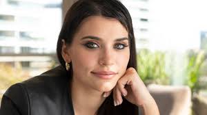 Eva De Dominici: “Si no actuaba, el dolor y los fantasmas de mi infancia me  comían viva”