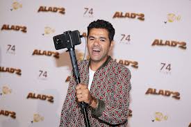 Jamel debbouze news, gossip, photos of jamel debbouze, biography, jamel debbouze girlfriend list 2016. Jamel Debbouze S Amuse De Son Accueil Musical A Noumea