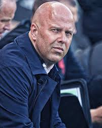 Reds fans never get upset 😠 with bad results they just comfort each other  👏#Redsforlife