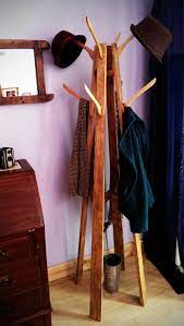 Coat And Hat Stand Reclaimed Wood With Repurposed Coat Hanger Hooks Recyclart Coat Hanger Stand Wooden Coat Hangers Rustic Coat Rack