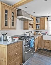 Videki Porta Honey Oak Cabinets Modern Country Kitchens Country Kitchen