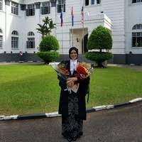 Laporkan profil ini perihal a law graduate equipped with the ability to communicate and deliver work in a professional manner. Othman Hashim Co Johor Bahru