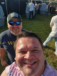 Adrian Ransom's Instagram, Twitter & Facebook