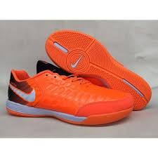 Pin On Cleats Tiempo