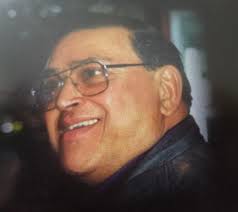 Quel giorno ci siamo alzati molto presto, cioé mi son alzata alle sette e  mio marito si era alzato più presto alle sei