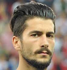 29 Best Soccer Player Haircuts 2021 Guide Soccer Player Hairstyles Soccer Players Haircuts Soccer Hair