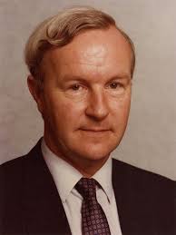 Leslie Lars Iversen. 31 October 1937—30 July 2020