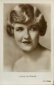 Act 1: A Cheeky Clique of Charlestoning Chicks