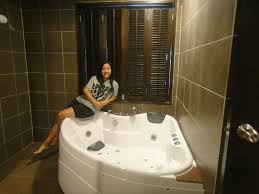 Balinese and japanese suites are also availbale for guests who prefer a unique experience. The Tubes That Turns You Round N Round But Must Wear Swim Suit Picture Of Gold Coast Morib International Resort Banting Tripadvisor