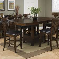 O estilo moderno proporciona muitas ideias autênticas de decoração para a sala, já que este é um dos cômodos mais trabalhados por. Kane S Furniture