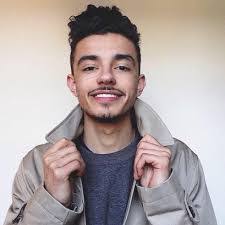 Henry Oliver's Instagram, Twitter & Facebook