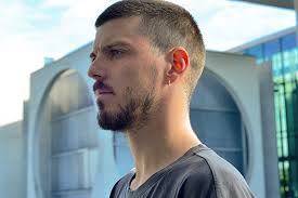 AVA Mix Series: Cromby