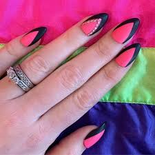 This manicure tool is ideal for hot pink nails and for use at. 31 Hot Pink And Black Nail Designs For A Unique Look In 2021