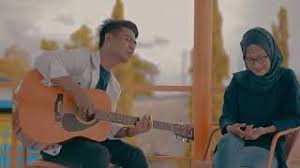 (intro) g c d g em am d g g c oi adek berjilbab ungu. Chords For Adek Berjilbab Biru By Cover Massan Muhammad