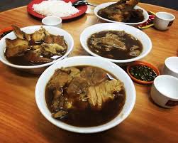 Teck teh is founded by lee boon teh, the man who brought the recipe for bak kut (pork bone) to klang. Chow Kiat Bak Kut Teh Klang Restaurant Reviews Photos Tripadvisor