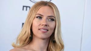 Scarlett johansson (scarlett ingrid johansson), scarlett johansson дата рождения (* 22 ноября 1984. Skarlett Johansson Podala V Sud Na Disney Lajfstajl 31 Iyulya 2021 Kino Teatr Ru
