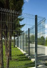 Stabmattenzaun Verzinkt Mit Ubersteigschutz Wir Planen Und Montieren Sprechen Sie Uns An 0821 60 99 20 10 Einfahrtstor Uberdachung Terrasse Zaun