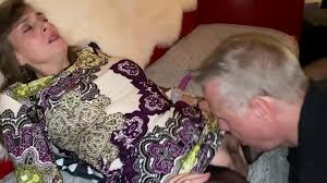 70s Night Ends in Cuck Eating CREAMPIE... Agness - XNXX.COM