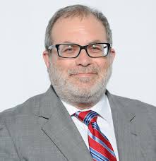 Treatment of eosinophlic esophagitis with swallowed topical corticosteroids