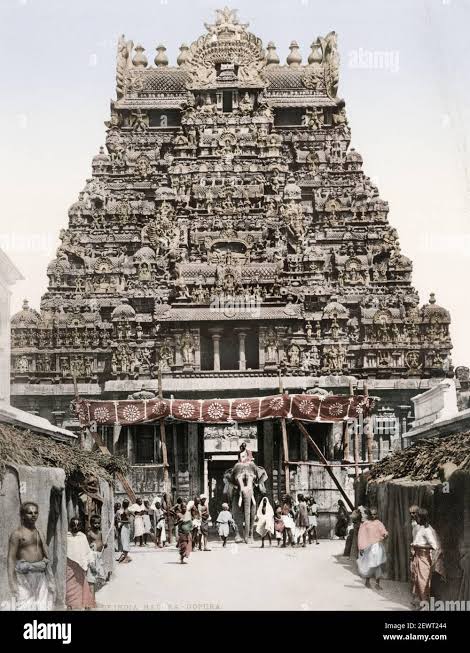Vintage late 19th century photograph: Meenakshi Temple, Gopuram, Madurai, India Stock Photo - Alamy