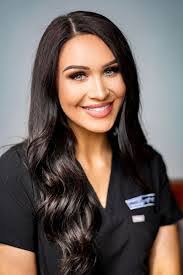 Heather Franco's Instagram, Twitter & Facebook