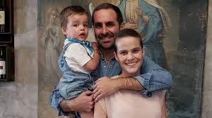 Habían sido semanas de habladurías en torno a la vida amorosa del doctor cristián arriagada, viudo de javiera suárez, quien falleció en . Cristian Arriagada Seguira Con El Legado De Javiera Suarez