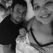 Bienvenida Sara- Ayer nos despedíamos del 2023 con la llegada tan esperada  de Sara. Bienvenida bebita a este otro lado de la piel 💕 Felicidades  @antonelaariza15 y Carlos, arrancando el 2024