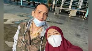Artis juga norak fery ixel bersama icha anisa. Fshvhj4hdw2r3m