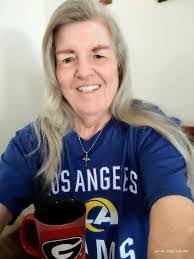 Lesa Duncan's Instagram, Twitter & Facebook