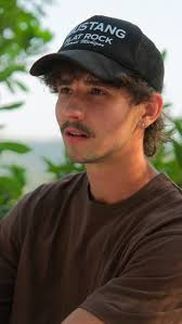 My DAWG @finnmatthews is one talented dude. If you free tomorrow come see  him perform at the @thepeppermintclub 🗣️