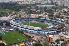 Em 2003, com o brasileirão já na reta final, teve clássico no beira rio e a distância entre ambos os clubes era considerável: Prefeitura De Porto Alegre Emite Licenca De Implosao Do Olimpico Esportes Home