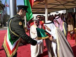 علم الأردن هو العلم الرسمي للمملكة الأردنية الهاشمية. Ø¬Ø±ÙŠØ¯Ø© Ø§Ù„Ø¬Ø±ÙŠØ¯Ø© Ø§Ù„ÙƒÙˆÙŠØªÙŠØ© Ø§Ù„Ø£Ù…ÙŠØ± ÙŠØ´Ù‡Ø¯ Ù…Ø±Ø§Ø³Ù… Ø§Ù„Ø§Ø­ØªÙØ§Ù„ Ø¨Ø±ÙØ¹ Ø§Ù„Ø¹Ù„Ù… ÙÙŠ Ù‚ØµØ± Ø¨ÙŠØ§Ù†