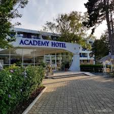 Czytaj obiektywne recenzje i oglądaj zdjęcia podróżnych. Hotel Academy Venus