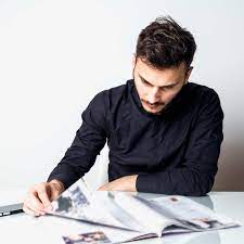 Magazine Editor Job Description