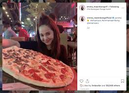 Maybe you would like to learn more about one of these? Actress Emma Maembong Admits Going To A Nightclub But Only For The Pizza