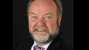 Case may collapse after ex-Queensland Health executive 'got daughter a job'