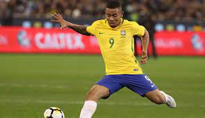 Daniel munduruku (belém do pará, february 28, 1964) is a brazilian writer and educator. Manchester City Gabriel Jesus Schwarmt Bereits Von Dani Alves