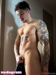 Pr33ttyboyjay: *POV*: Teen muscle jock cums - ThisVid.com